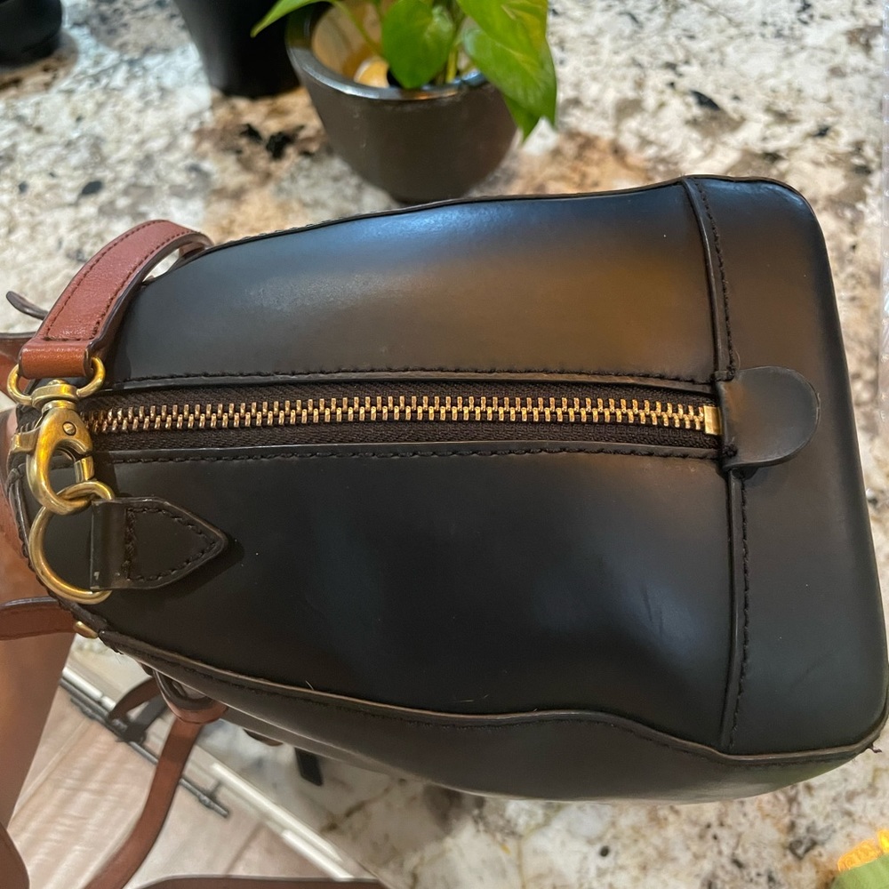 Fossil Rachel Handbag Beautiful Black Leather With Brown Handles.    New - Picture 2 of 5